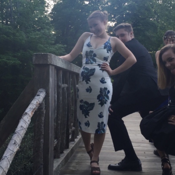 Blue floral slim dress! - Picture 2 of 5